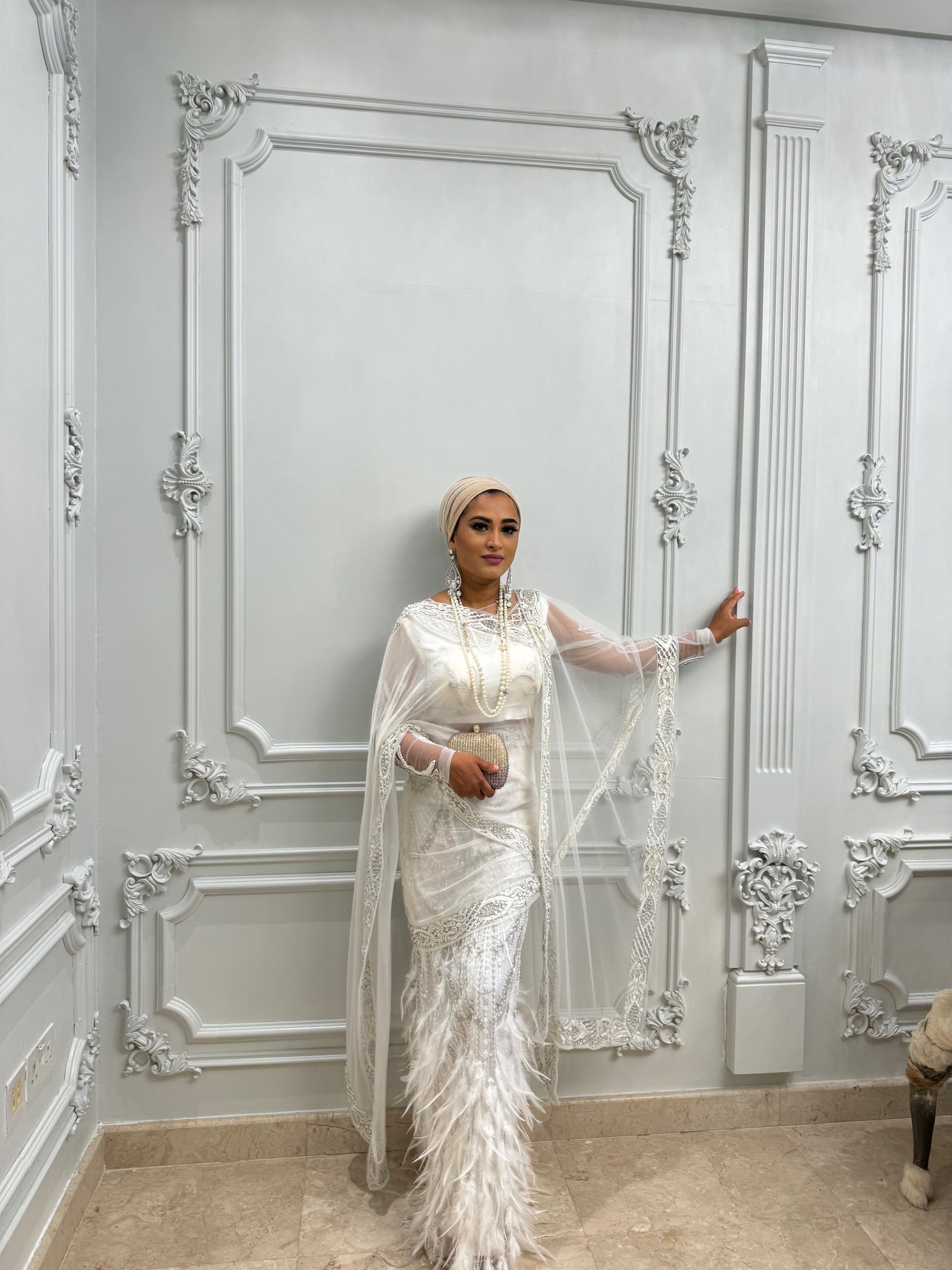 Swan Collection White